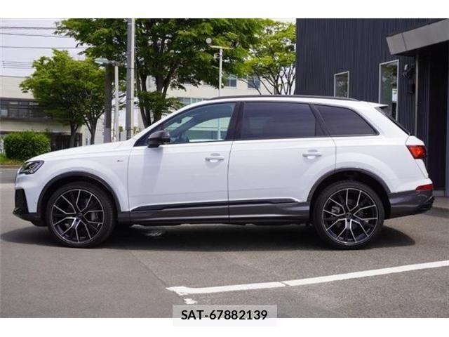 Audi Q7 2023-09 7249855-3