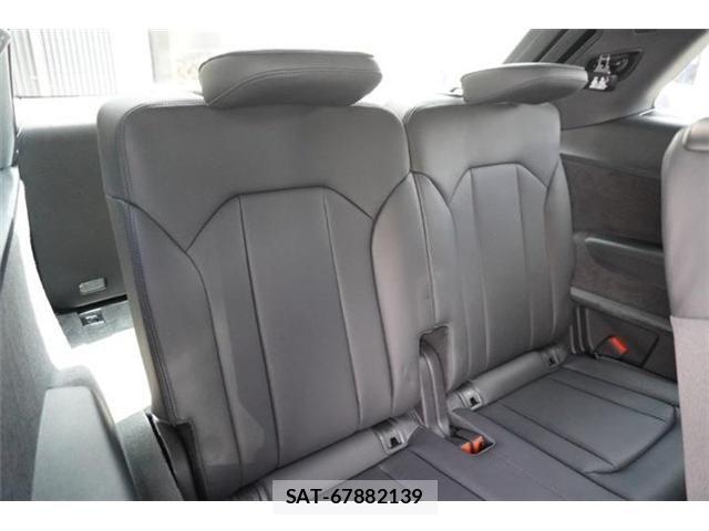 Audi Q7 2023-09 7249855-6