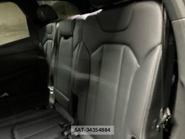 Audi Q7 2023-02 7249851-12
