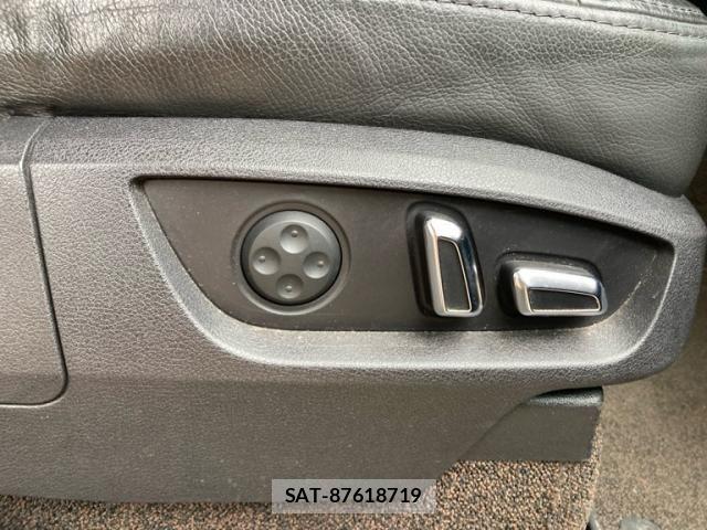 Audi Q7 2011-06 7249854-12