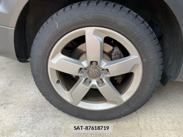 Audi Q7 2011-06 7249854-24