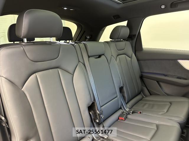 Audi Q7 2024-11 7356905-4