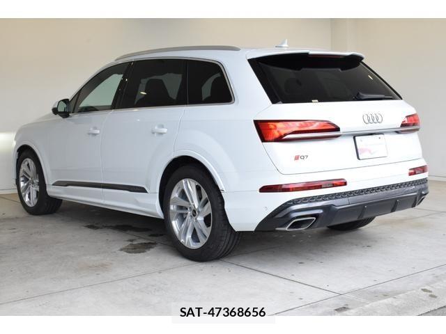 Audi Q7 2025-04 7615091-2