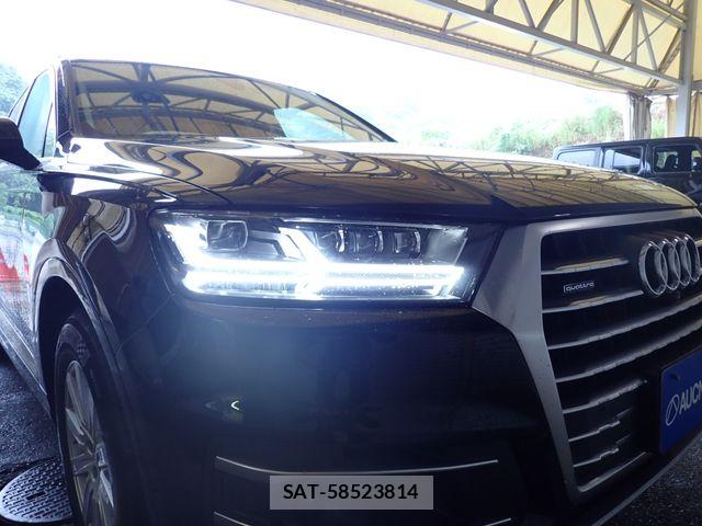 Audi Q7 2019-07 7720998-8
