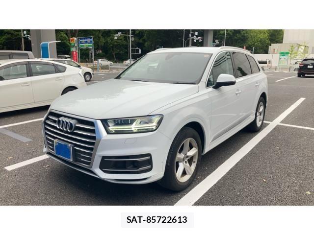 Audi Q7 2017-07 7720997-2