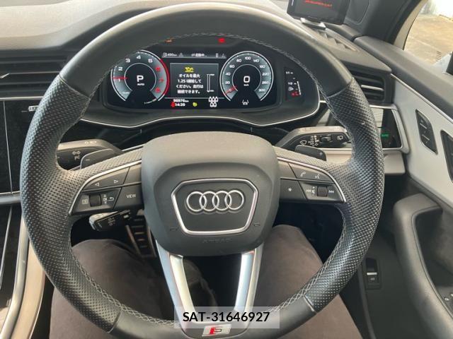 Audi Q7 2021-01 7720996-13