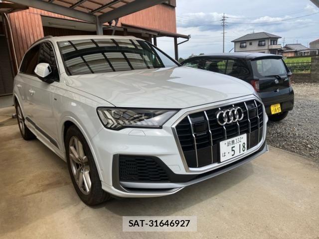 Audi Q7 2021-01 7720996-1