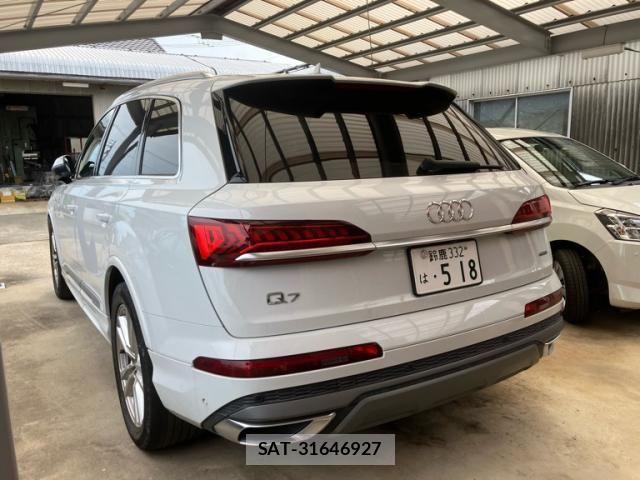 Audi Q7 2021-01 7720996-4