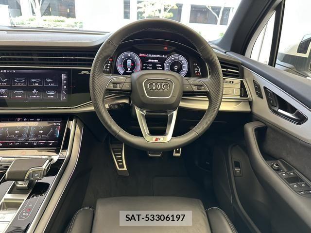 Audi Q7 2024-05 8034478-12