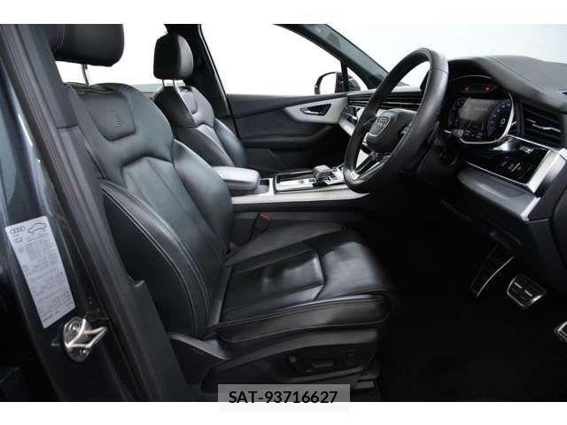 Audi Q7 2023-10 8072921-16