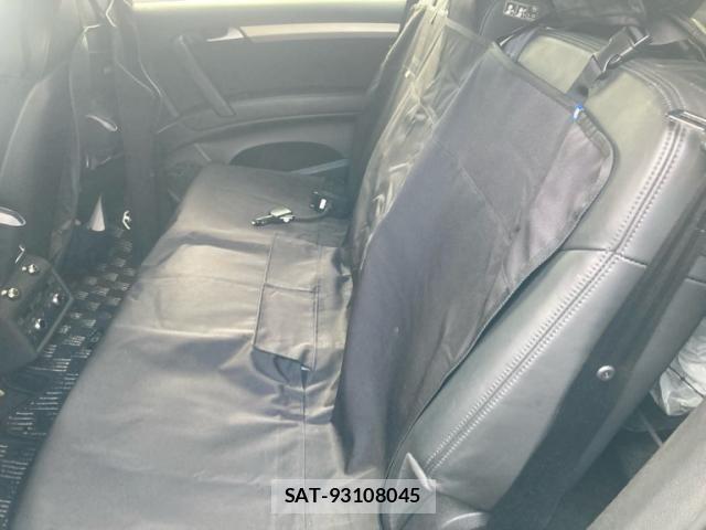 Audi Q7 2012-03 8098076-12