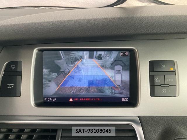 Audi Q7 2012-03 8098076-24