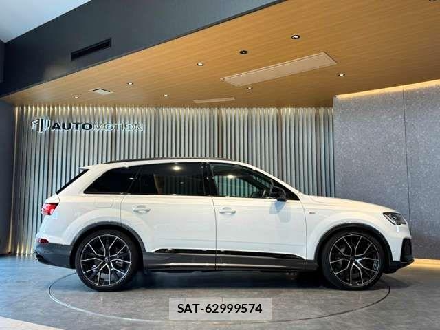 Audi Q7 2023-11 8129058-6