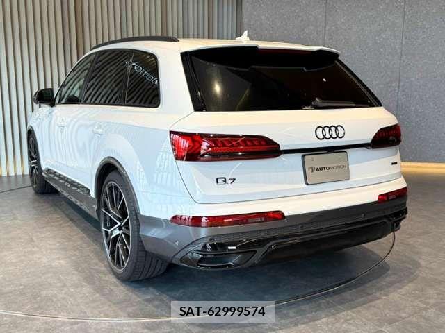Audi Q7 2023-11 8129058-5