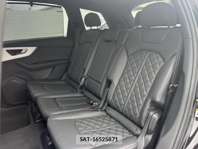 Audi Q7 2025-03 8129054-14