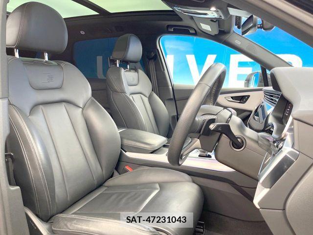 Audi Q7 2021-07 8313168-9