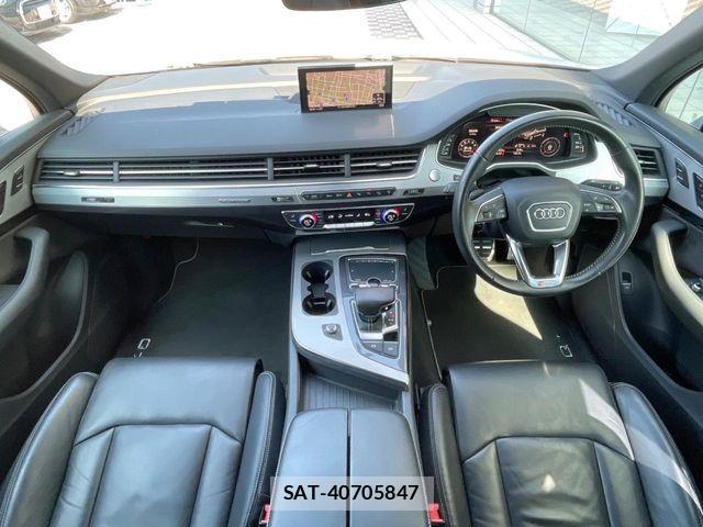 Audi Q7 2016-03 8364839-1