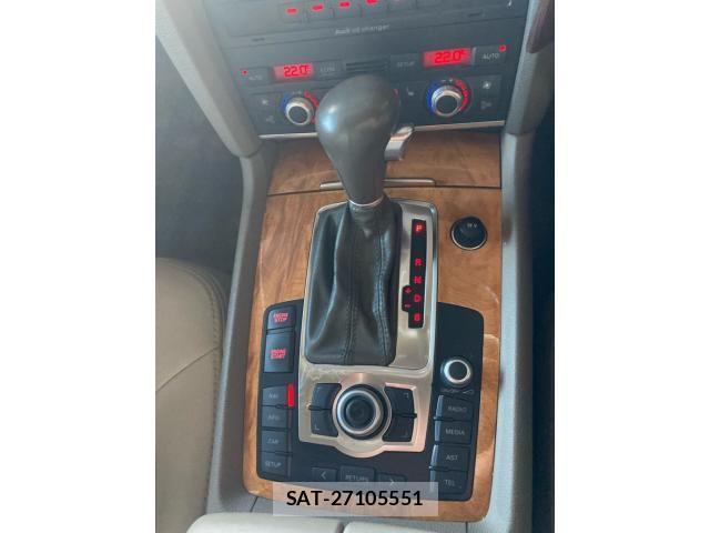 Audi Q7 2007-11 8364842-17