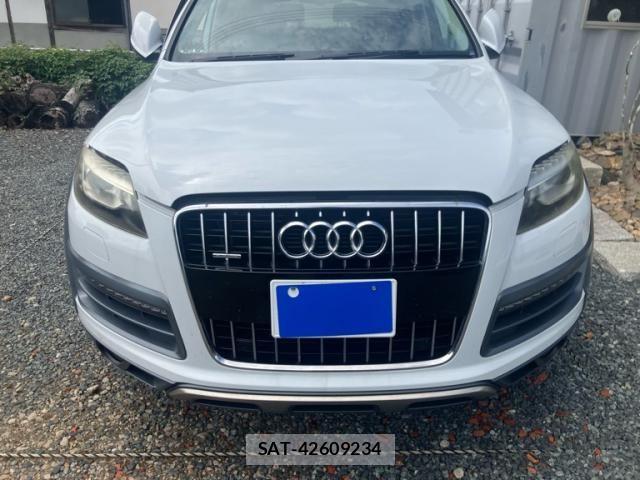 Audi Q7 2013-02 8364841-4