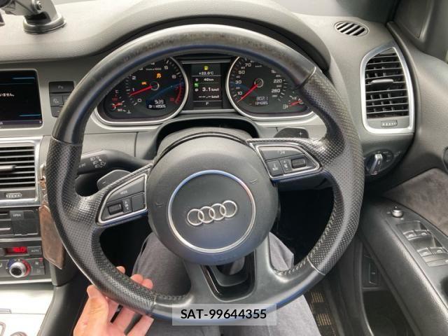 Audi Q7 2012-03 8371451-21