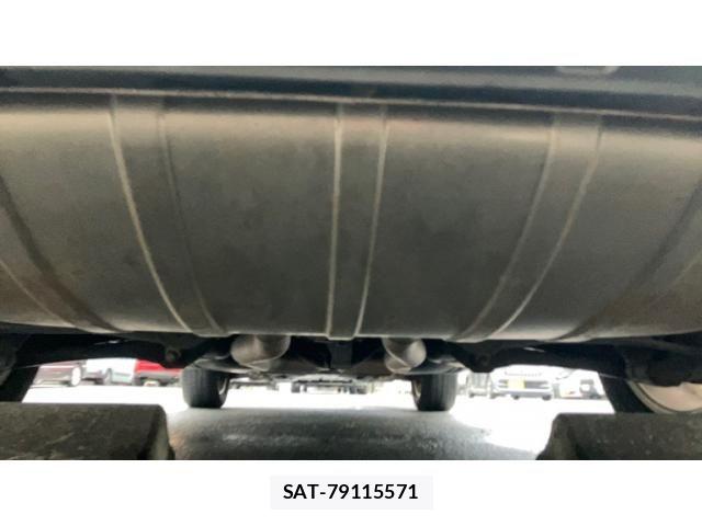 Audi Q7 2011-11 8658087-4