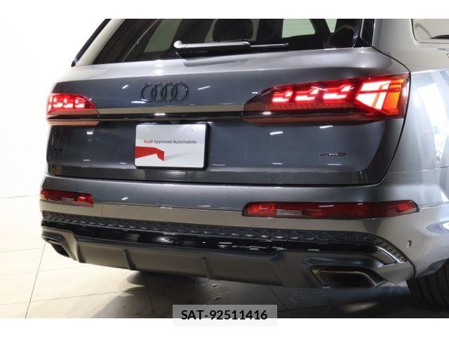 Audi Q7 2025-06 8658089-10