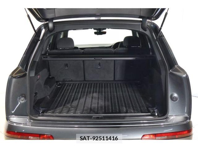 Audi Q7 2025-06 8658089-21