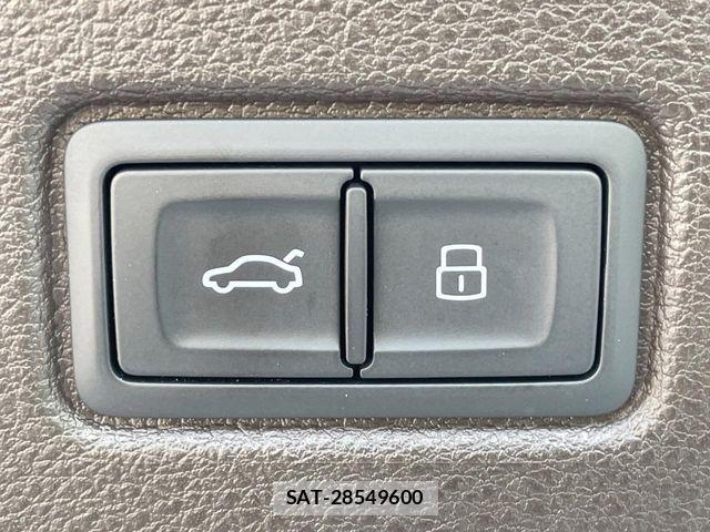 Audi Q7 2017-07 8779559-7