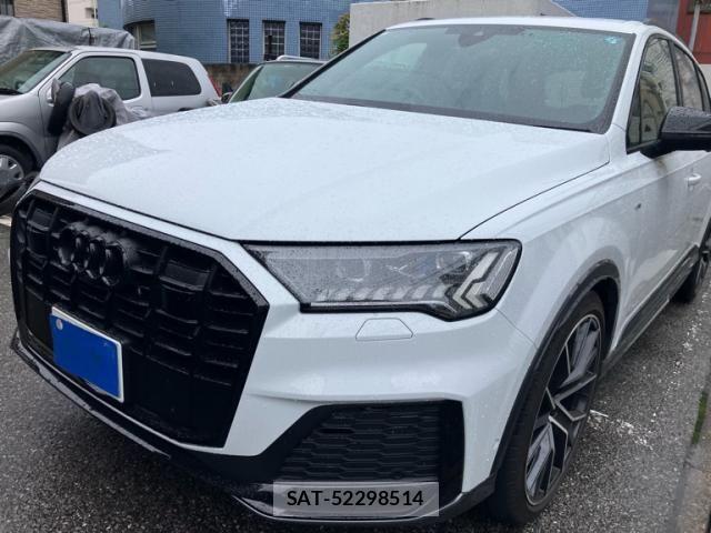 Audi Q7 2023-11 8795313-1