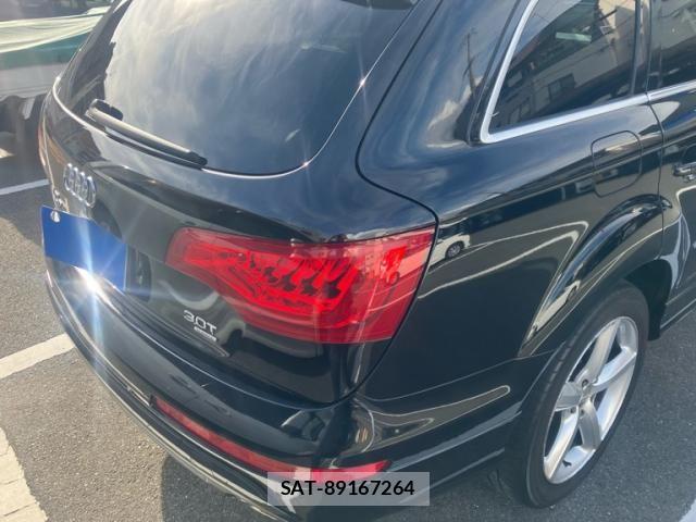 Audi Q7 2011-03 8795314-12