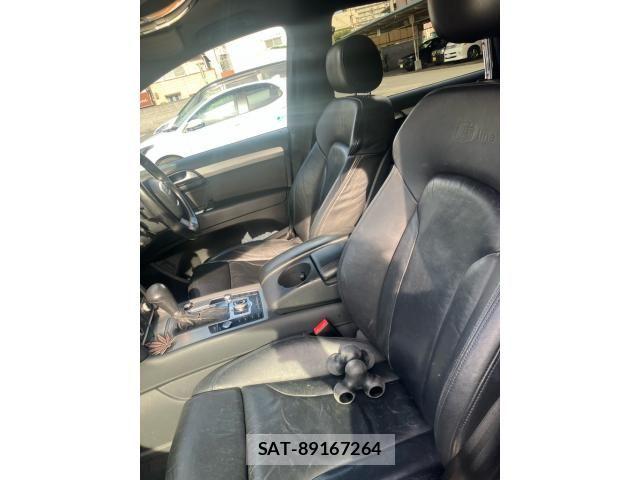 Audi Q7 2011-03 8795314-5