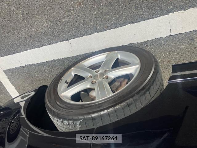 Audi Q7 2011-03 8795314-6
