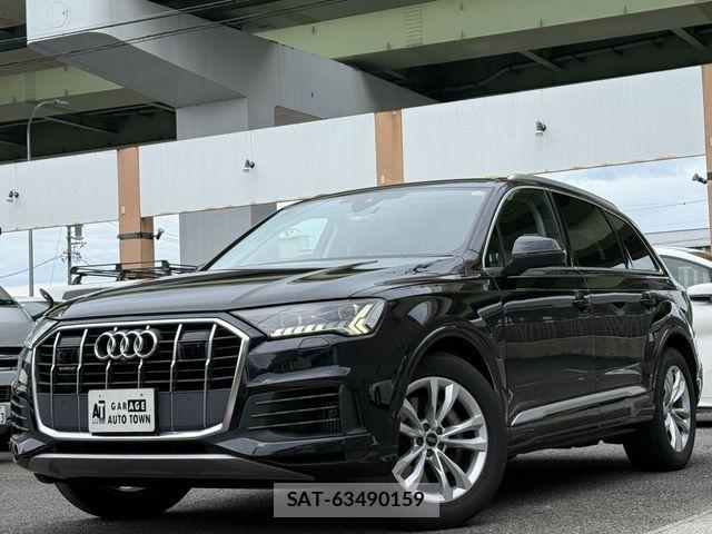 Audi Q7 2021-09 8827918-0