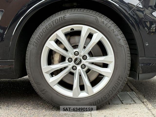 Audi Q7 2021-09 8827918-8