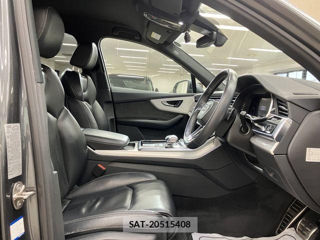 Audi Q7 2021-09 8870459-16