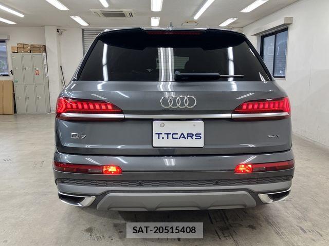 Audi Q7 2021-09 8870459-22