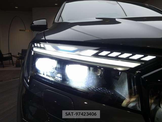 Audi Q7 2025-03 8878757-16