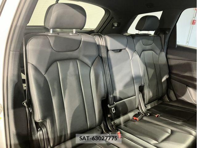 Audi Q7 2023-09 8878758-14
