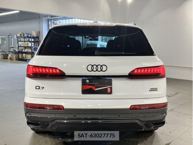 Audi Q7 2023-09 8878758-2