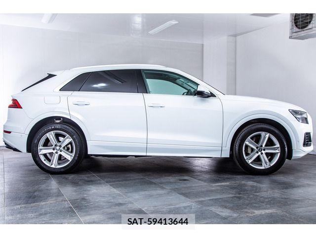 Audi Q8 2020-08 3660185-13