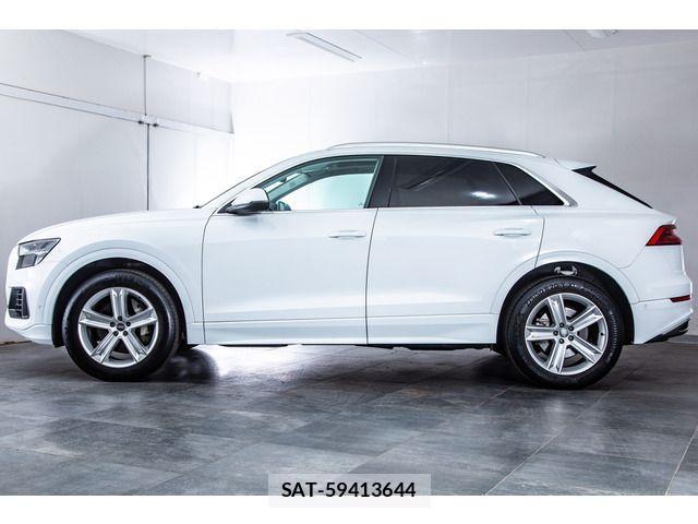 Audi Q8 2020-08 3660185-7