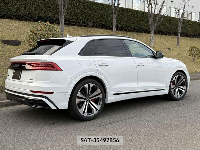 Audi Q8 2023-05 7325771-2