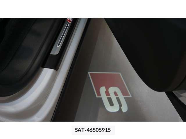 Audi Q8 2024-12 7615097-9
