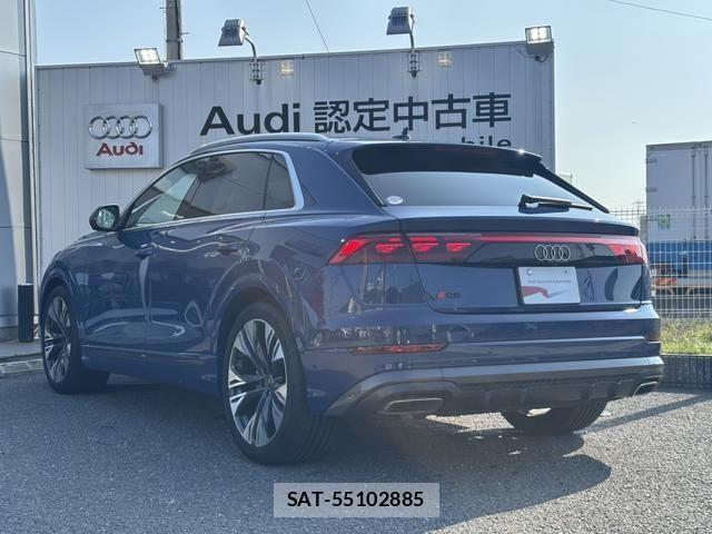 Audi Q8 2024-10 7978564-2