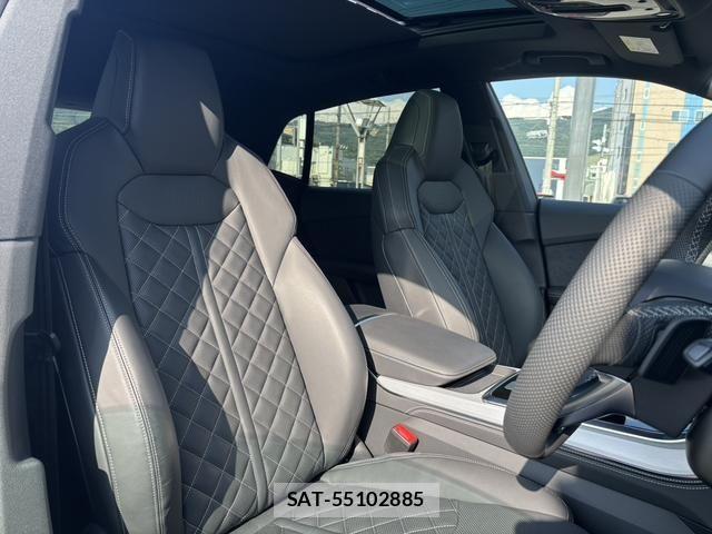 Audi Q8 2024-10 7978564-3