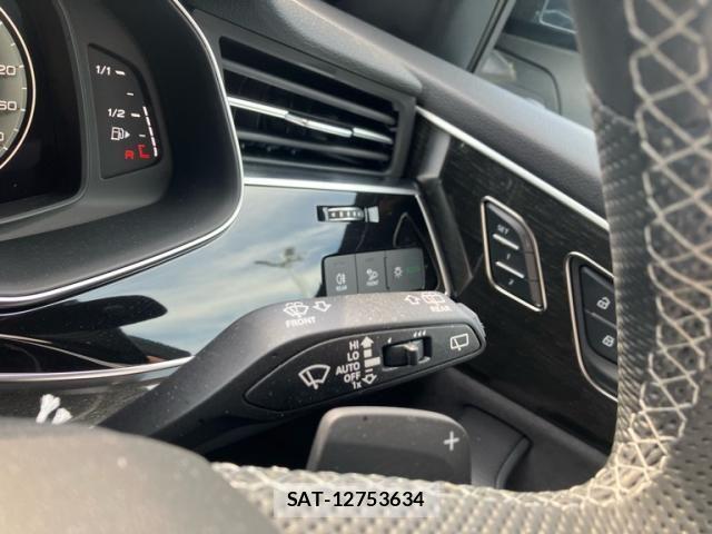 Audi Q8 2023-12 8098077-13