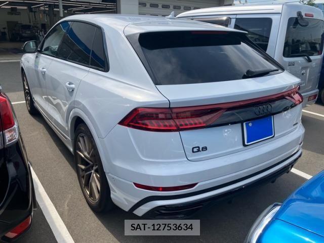 Audi Q8 2023-12 8098077-3