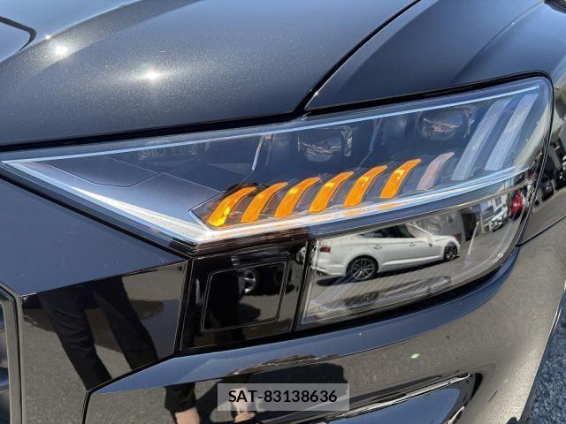 Audi Q8 2023-12 8129061-11