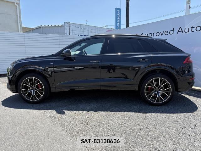Audi Q8 2023-12 8129061-17