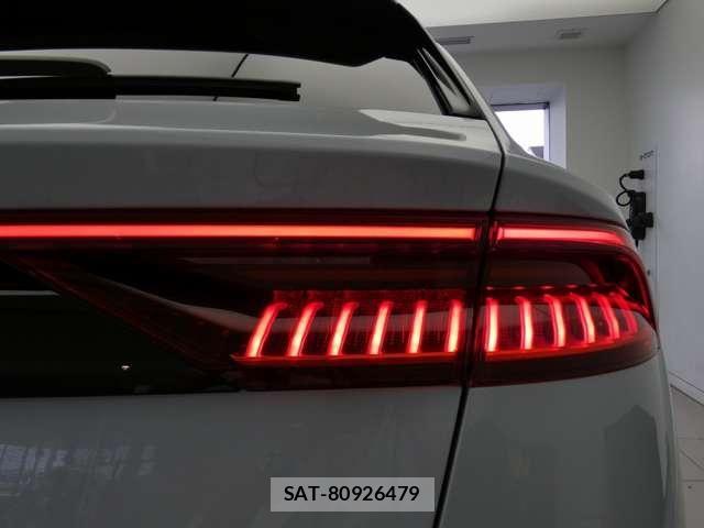 Audi Q8 2024-02 8206418-19